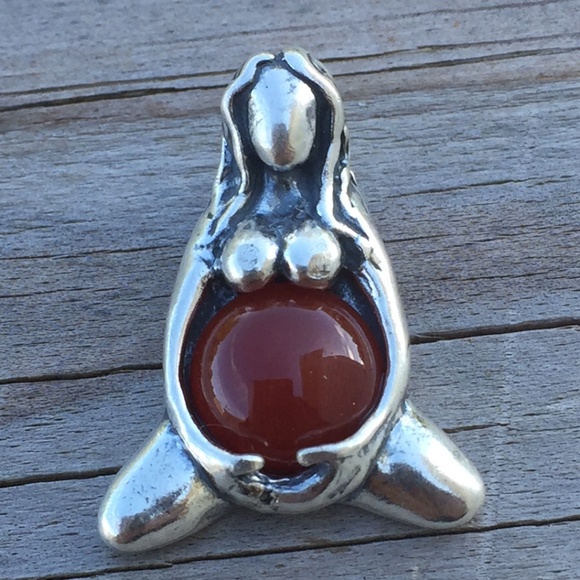 Goddess of Abundance Pendant .925 Sterling Silver w/ genuine Carnelian gem USA - Picture 5 of 13